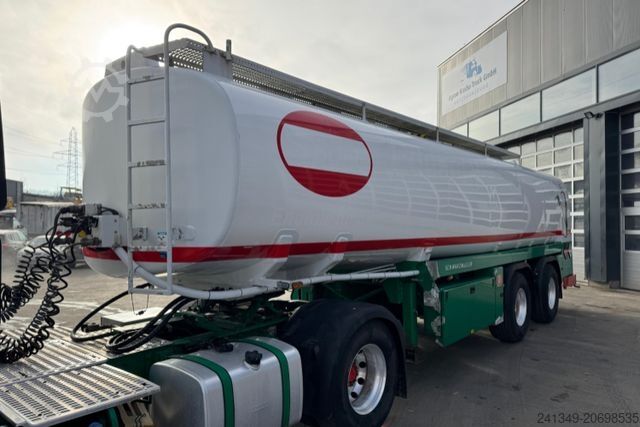 Tankauflieger SCHWARZMÜLLER Tank 32'770L 3 Kammern