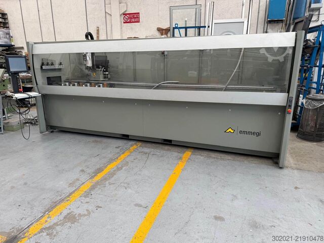 3-Axis CNC Machining Centre Emmegi Phantomatic T3 A
