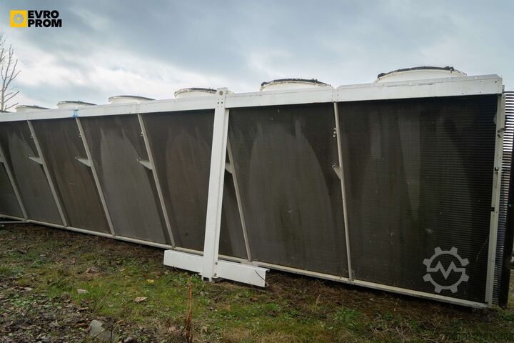 Dry-cooler Used Industrial Dry-cooler LU-VE EHLD1U 7285 A SPEC.DRY 654 kW