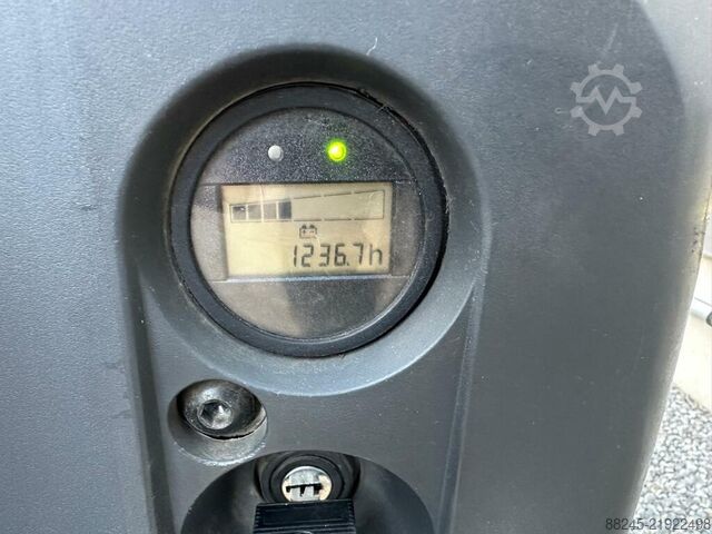 VS-22773 Electric pallet truck Still EXU16 STILL EXU16
