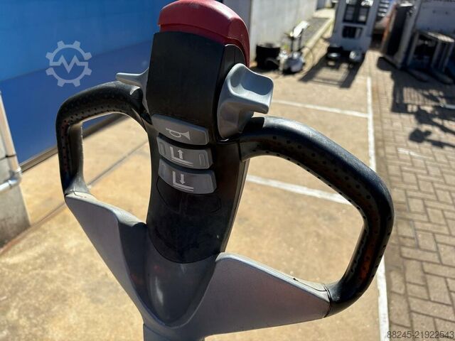 VS-22775 Electric pallet truck Still EXU16 STILL exu16