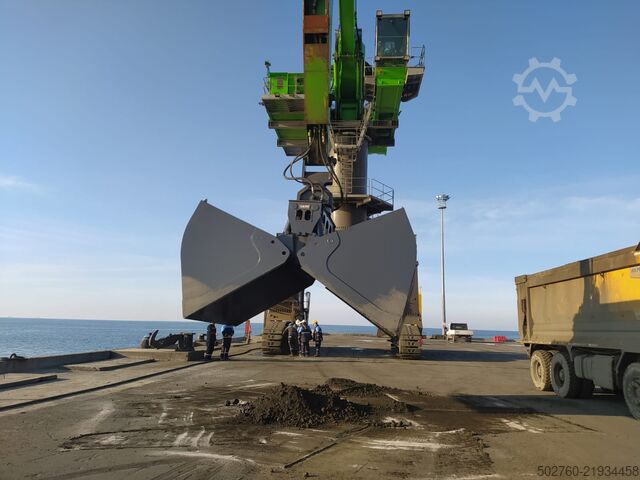 Clamshell CAT 330 Clamshell Bucket