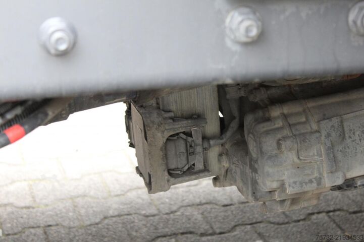Standard tractor unit Daf XF  480 SC   Retarder   Standklima   Vollspoiler