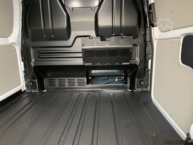 High top van Ford E-Custom Van 320 L1 - Autonomia 370 Km