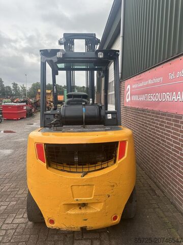 Hochhubwagen Jungheinrich TFG S50