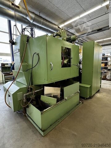 Abwälzfräs- und Stoßmaschine -kombiniert LIEBHERR L 652