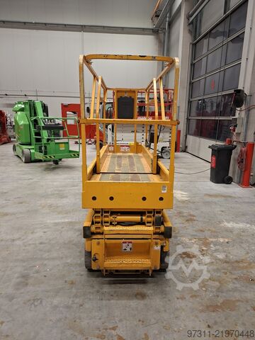 Scissor lift Haulotte Compact 8