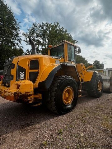 Wheel loader VOLVO L180 G