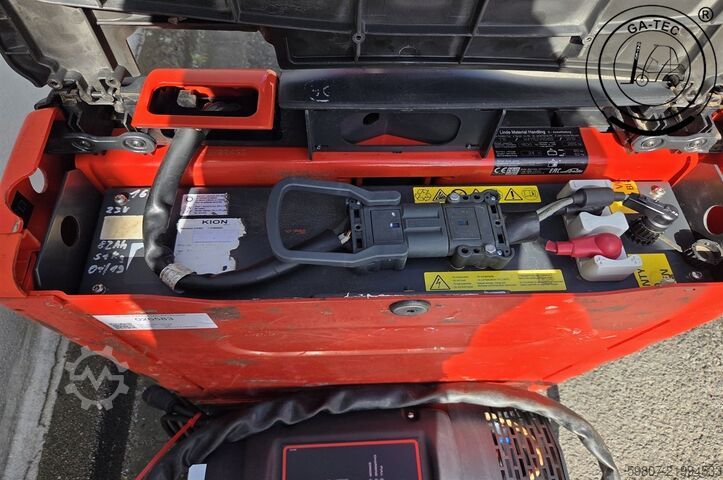 Manual pallet jack Linde T16