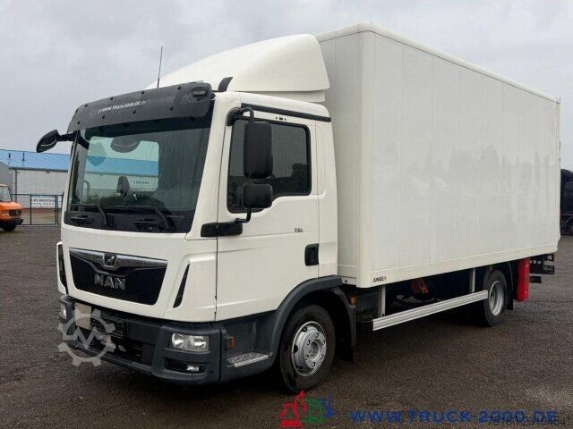 Transporter mit Koffer MAN TGL 8.190 LBW DHOLLANDIA 1.500 Kg + Seitentür BC