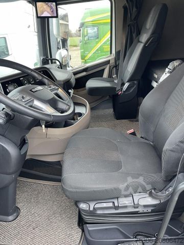 Standard SZM DAF FT XG 480