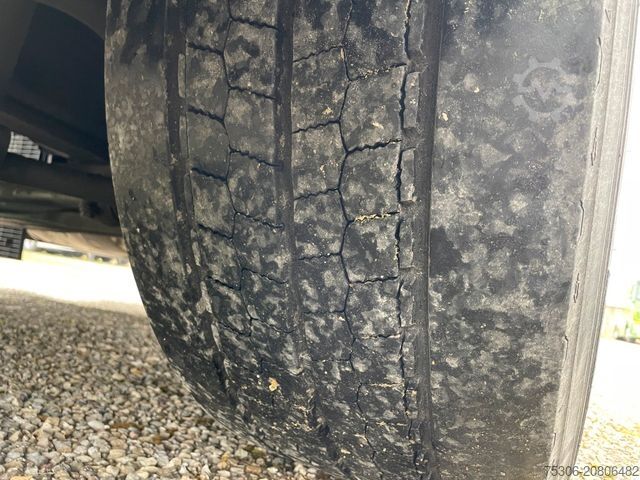 Standard tractor unit DAF FT XG 530