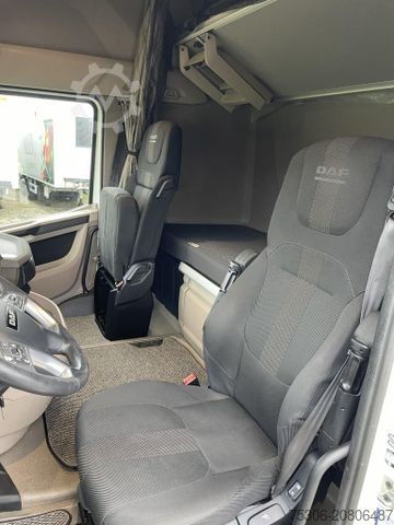 Standard tractor unit DAF FT XG 480