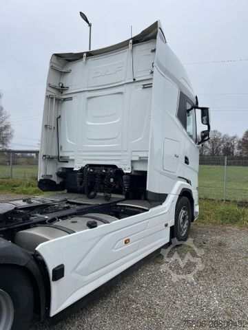 Standard tractor unit DAF FT XG 480
