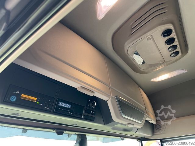 Standard tractor unit DAF FT XG 480