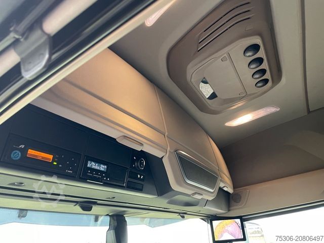 Standard tractor unit DAF FT XG 480