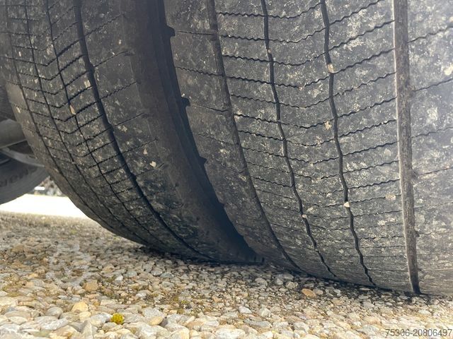 Standard tractor unit DAF FT XG 480