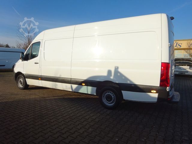 Kastenwagen hoch MERCEDES-BENZ Sprinter III Kasten RWD 317 CDI MBUX Navi SHZ