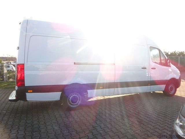 Kastenwagen hoch MERCEDES-BENZ Sprinter III Kasten RWD 317 CDI MBUX Navi SHZ