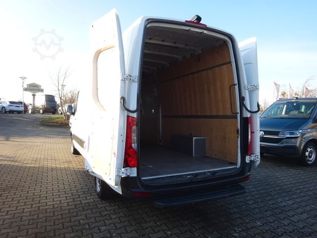 Kastenwagen hoch MERCEDES-BENZ Sprinter III Kasten RWD 317 CDI MBUX Navi SHZ