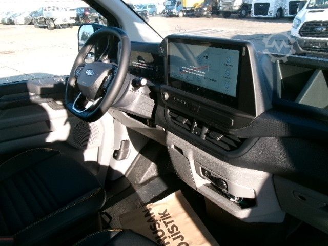 Kleinbus FORD Transit Custom 320L1 Trail 100kW AWD AHK 2xS.Tür