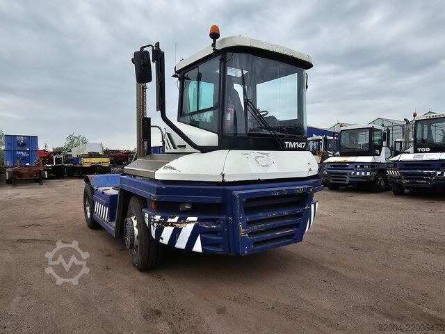 Terminal tractor TERBERG RT283 | TERMINAL TRACTOR 4X4| TURNING CHAIR. | ...