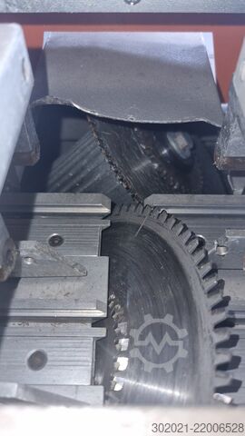 Pneumatic Glazing Bead Saw Elumatec GLS 192/06