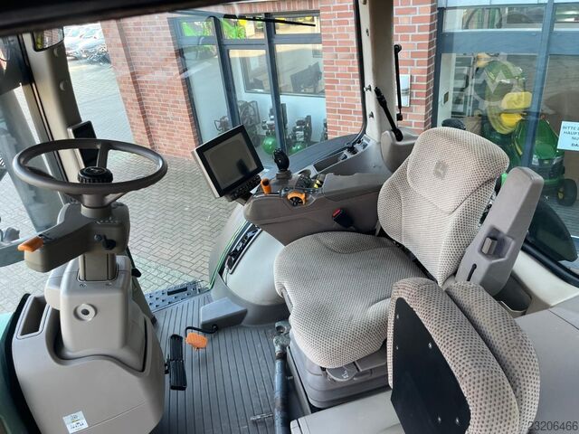 John Deere 7270R John Deere 7270R