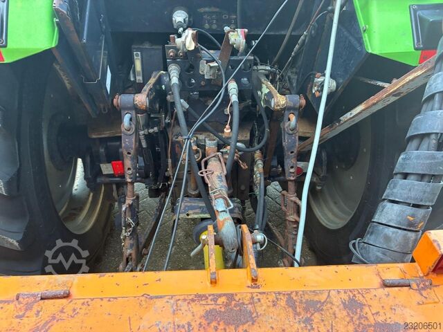 Deutz-Fahr DX 6.06 + Gödde Mähausleger Deutz-Fahr DX 6.06 + Gödde Mähausleger