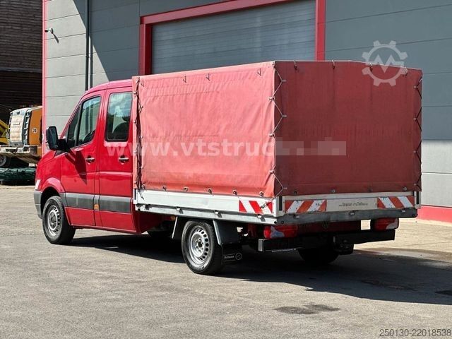 Curtain sider van VW Crafter 35 Doppelkabine Pritsche + Plane