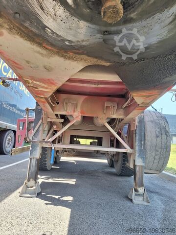 Trailer with removable arm LOUAULT 