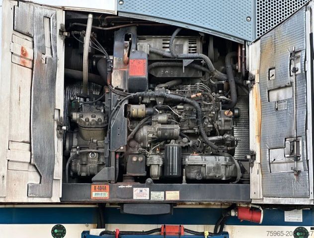 Kühlauflieger SCHMITZ CARGOBULL SKO 24 THERMO KING SLX 200 ONLY 3645 ENGINE HOUR