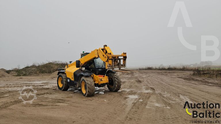 Teleskoplader JCB 531-70