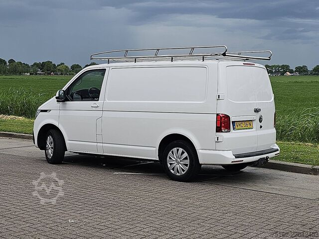 High-roof van VOLKSWAGEN TRANSPORTER 2.0 TDI L1H1 150Pk NAP Euro6