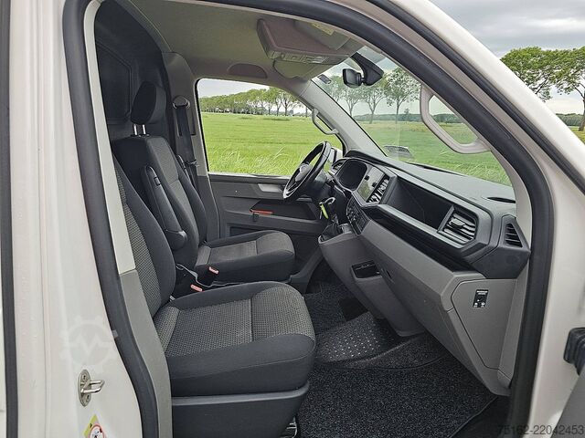 High-roof van VOLKSWAGEN TRANSPORTER 2.0 TDI L1H1 150Pk NAP Euro6