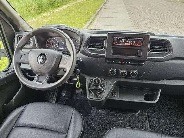 High-roof van RENAULT MASTER 2.3 L1H1 Dubbel Cabine!
