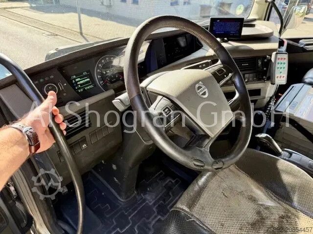 Standard-SZM Volvo FH 540 Holz Kran Palfinger S270L83/Komplettzug