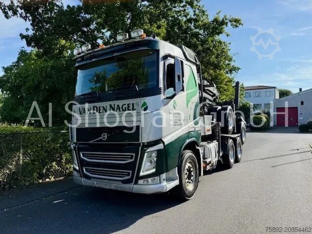 Holztransporter Volvo FH 540 Holz Kran Palfinger S270L83/Komplettzug
