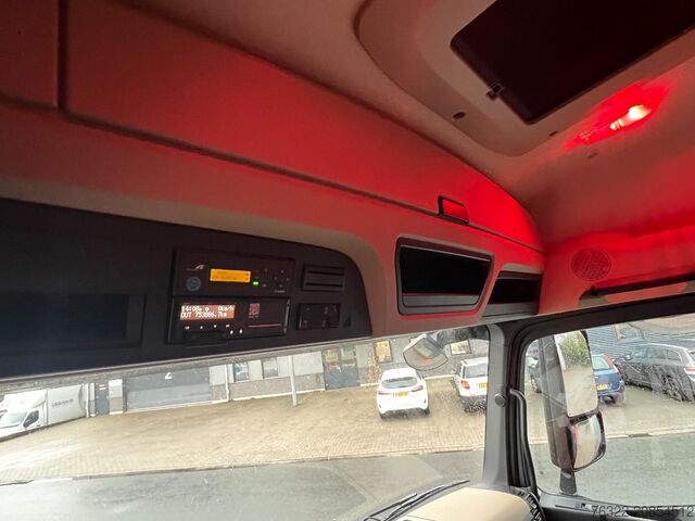 Standard tractor Mercedes-Benz ACTROS 1940 LS E 6 / STREAMSPACE / AIRCO/ STAND...