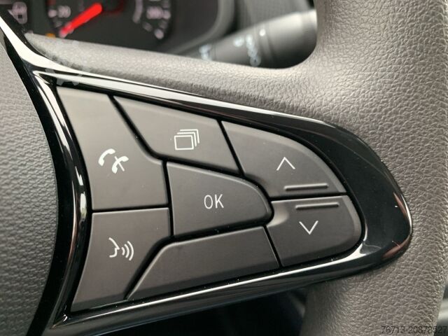 Panel van Renault Trafic Komfort L1H1 3,0t Blue dCi 130 AHK+KAMERA