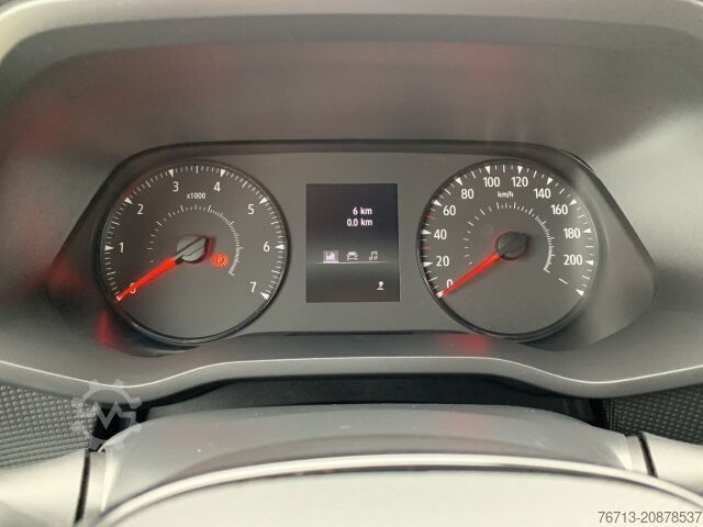 Panel van Renault Trafic L1H1 Komfort 3,0t Blue dCi 130 AHK+KAMERA