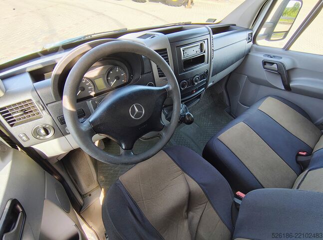 Pritschenwagen Mercedes-Benz sprinter 318