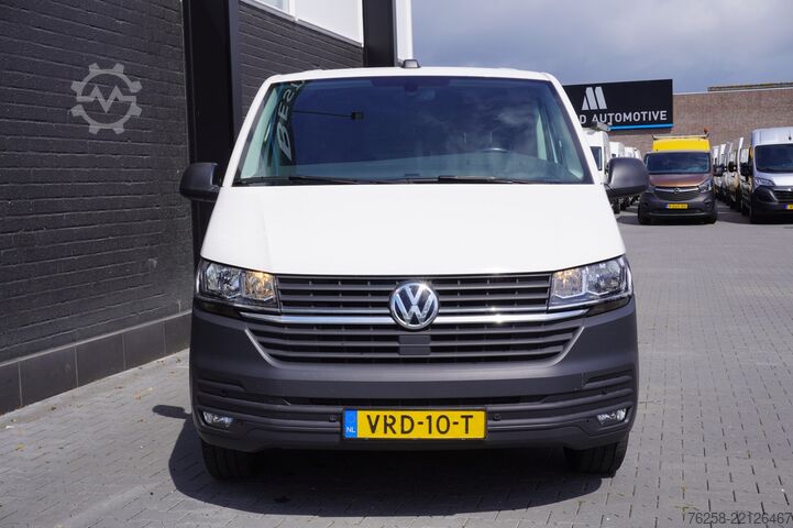 Delivery van Volkswagen Transporter 2.0 TDI 150PK EURO 6 - Airco - Crui...
