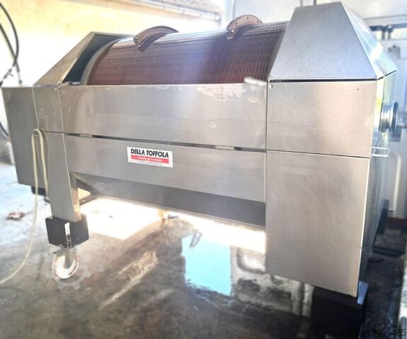 Wine press DELLA TOFFOLA PE 12