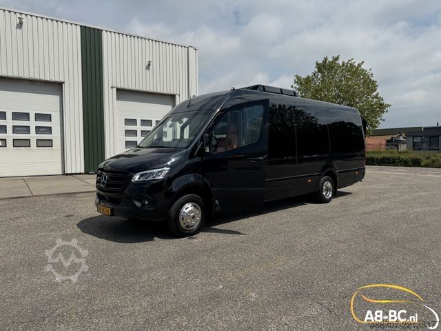 Motor coach MERCEDES-BENZ 519 STORM 21 SITZE GROSSEN KOFFER