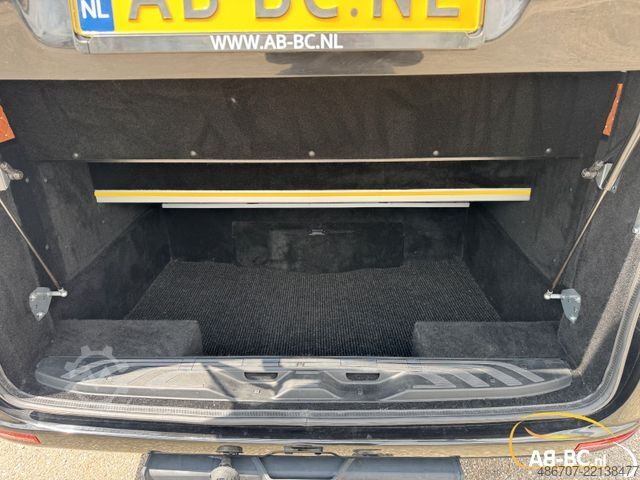Motor coach MERCEDES-BENZ 519 STORM 21 SITZE GROSSEN KOFFER