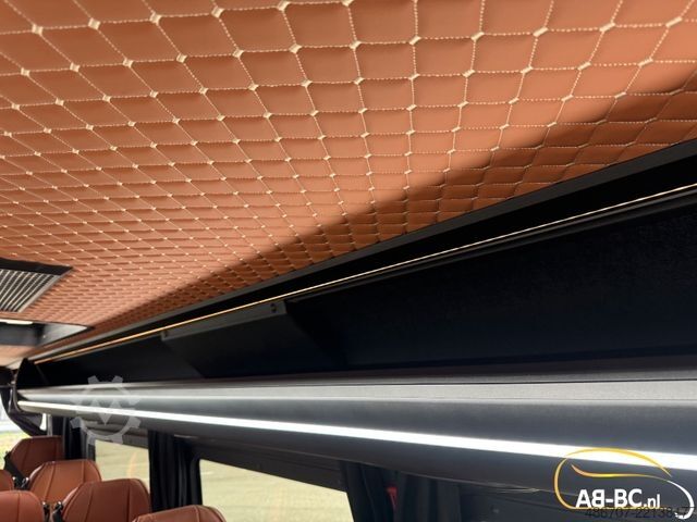 Motor coach MERCEDES-BENZ 519 STORM 21 SITZE GROSSEN KOFFER