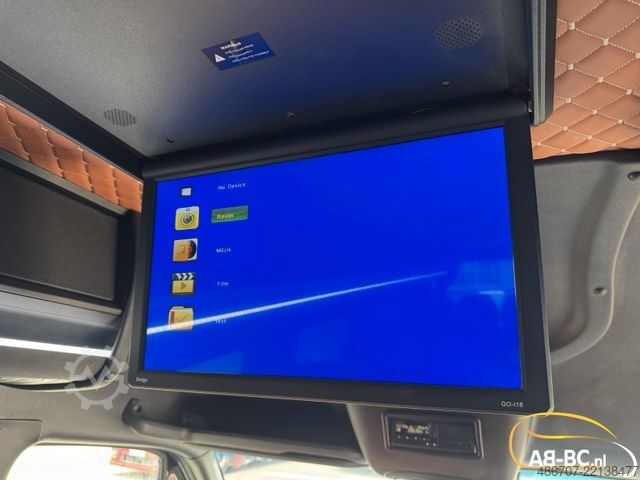 Motor coach MERCEDES-BENZ 519 STORM 21 SITZE GROSSEN KOFFER
