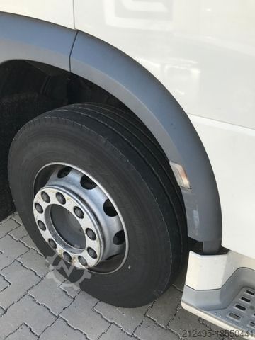 Standard tractor unit DAF XF 460 | Standklima | Intarder | SuperSpaceCab