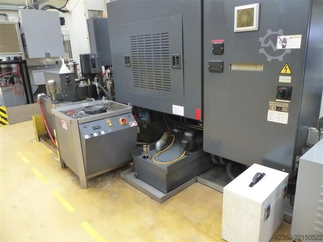 CNC Turning- and Milling Center NAKAMURA TOME SC 200 LMY